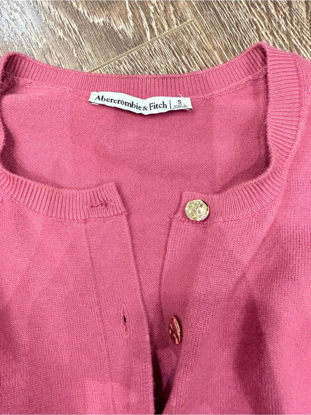 Abercrombie & Fitch Rose-Pink Button Front Knit Cardigan - Picture 2 of 3